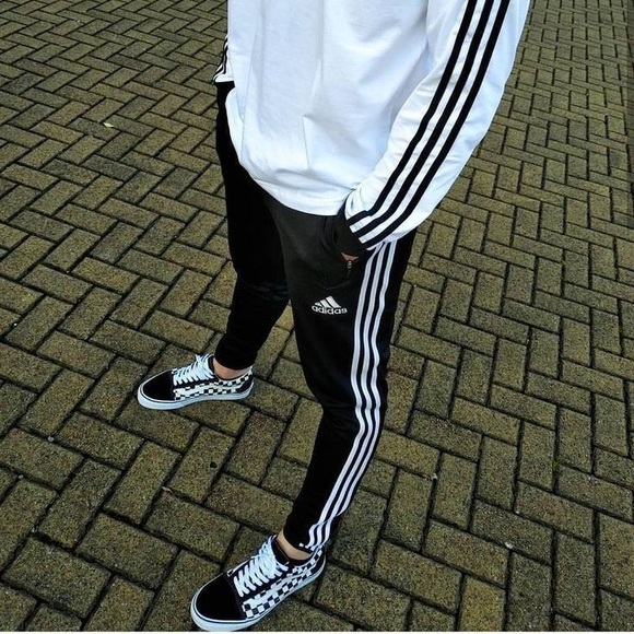 Meet your Posher, Shawn - Picture 2 of 2